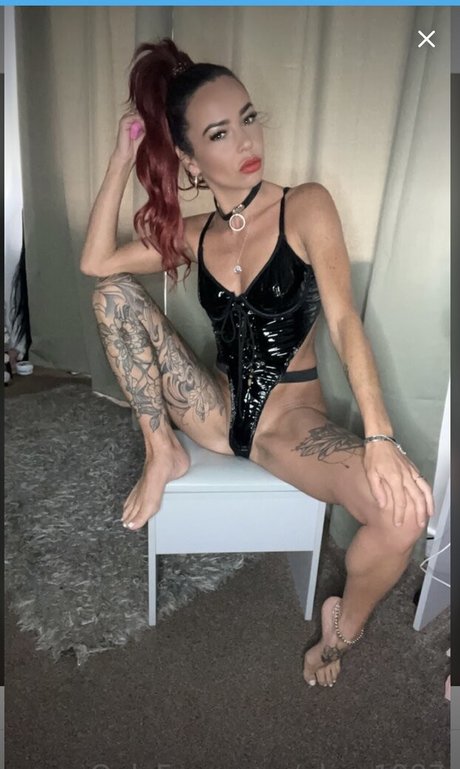 Plum1987 art pornstar photos