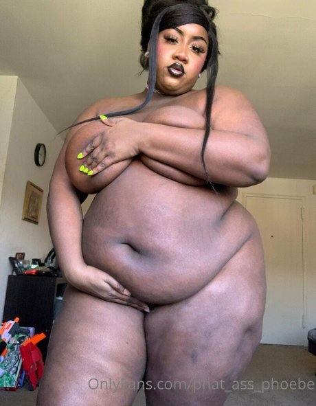 phat ass phoebe star beautiful image