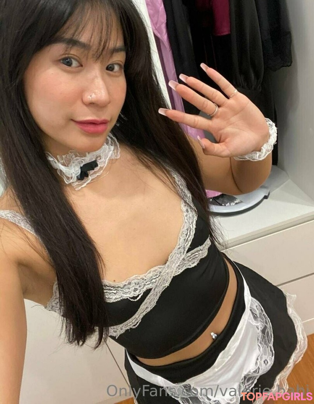 valerie babi hot star gallery