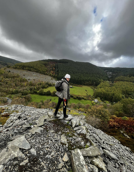 fxxkingexplorers naked star pictures