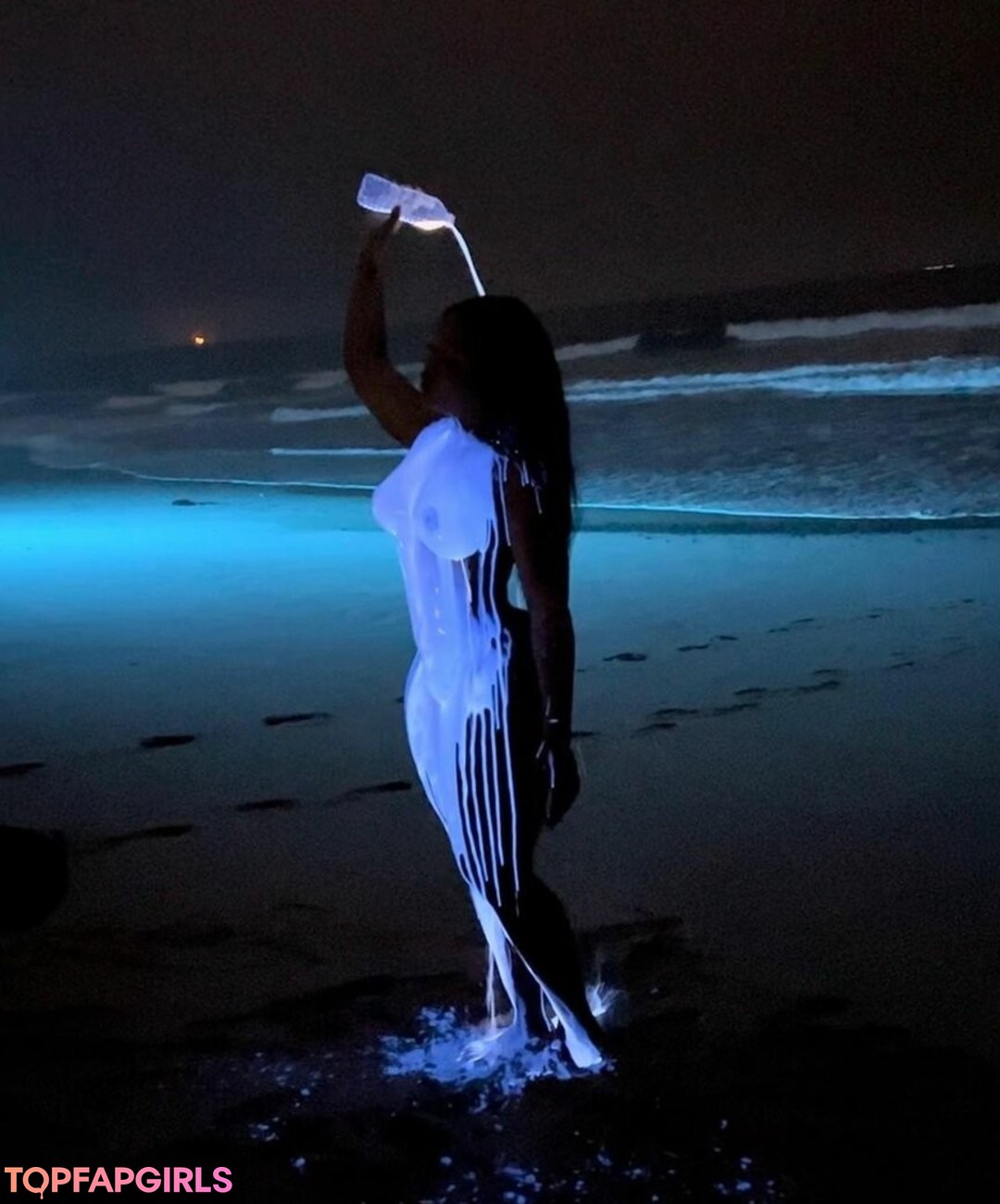 SZA naked actress images