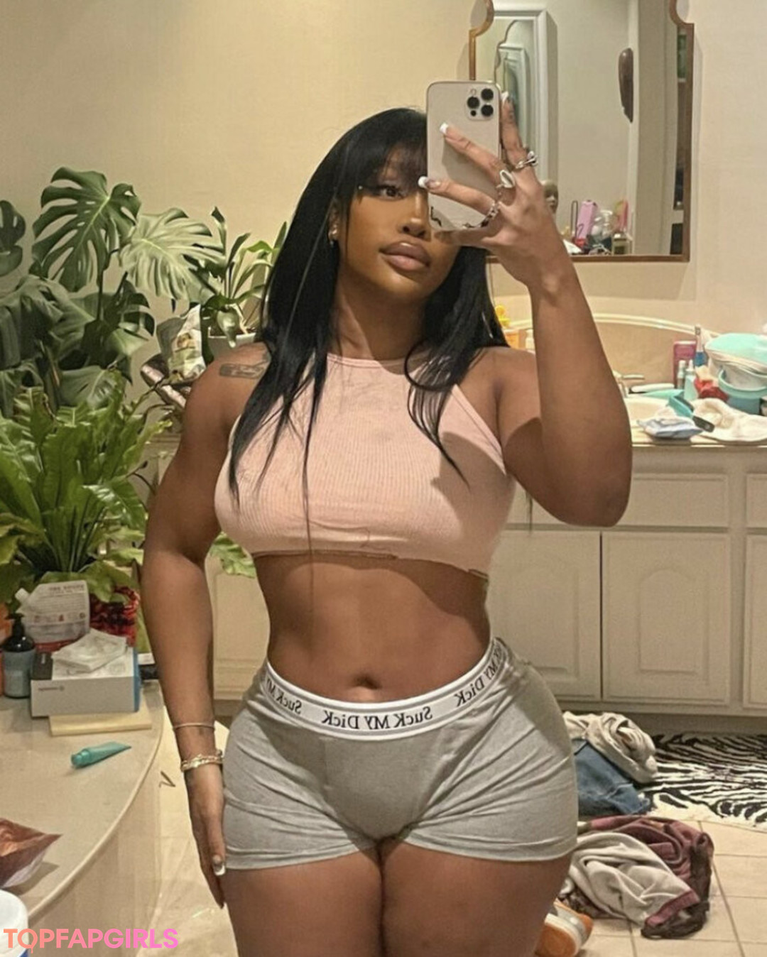 SZA beautiful star photo