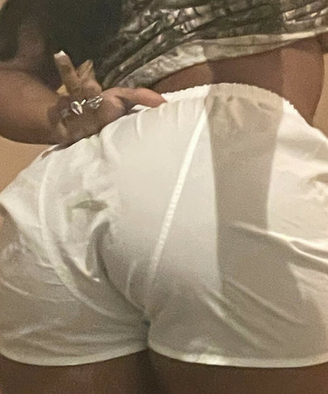 SZA nude model archive