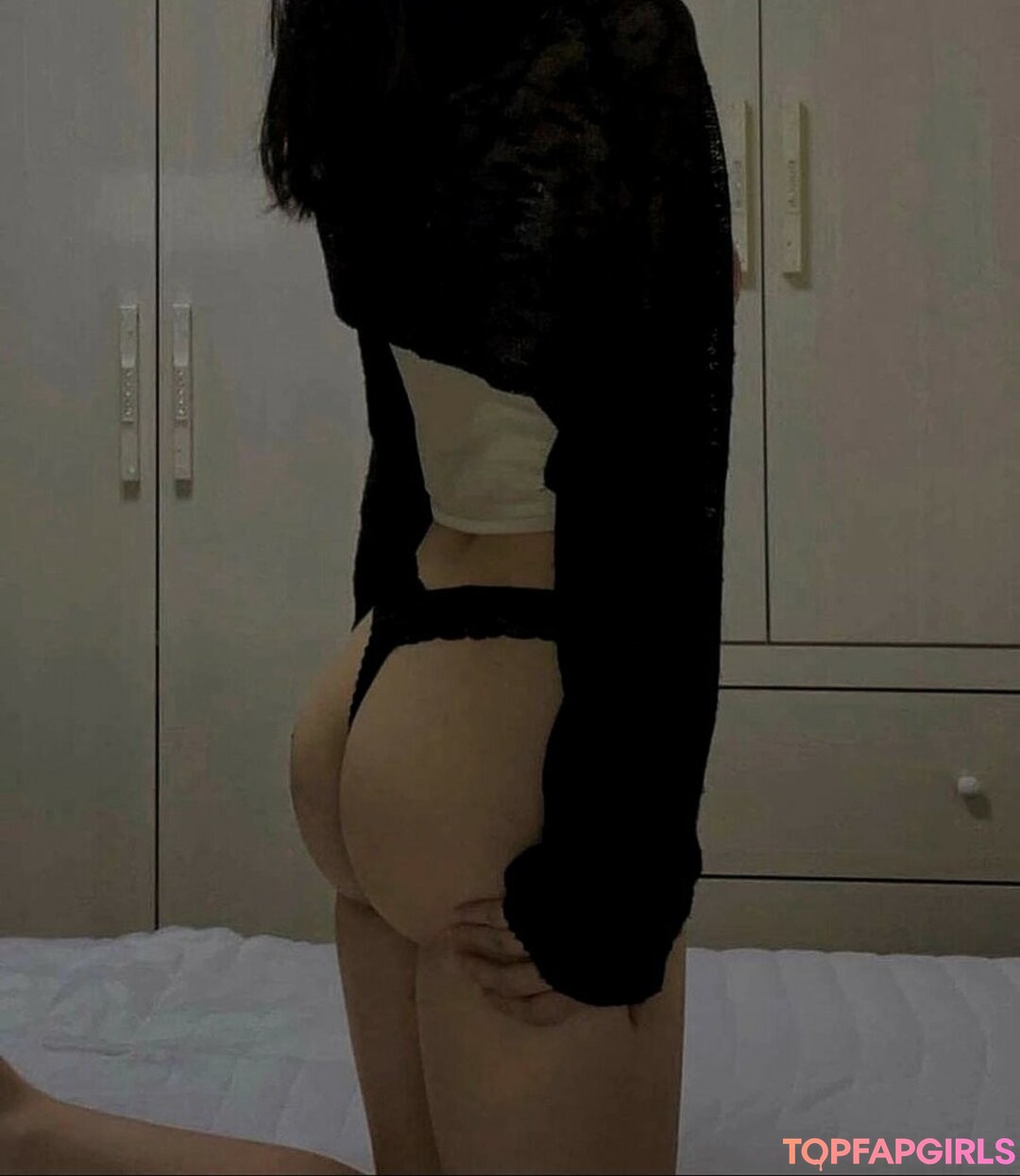 meow dilyara hot pornstar pic