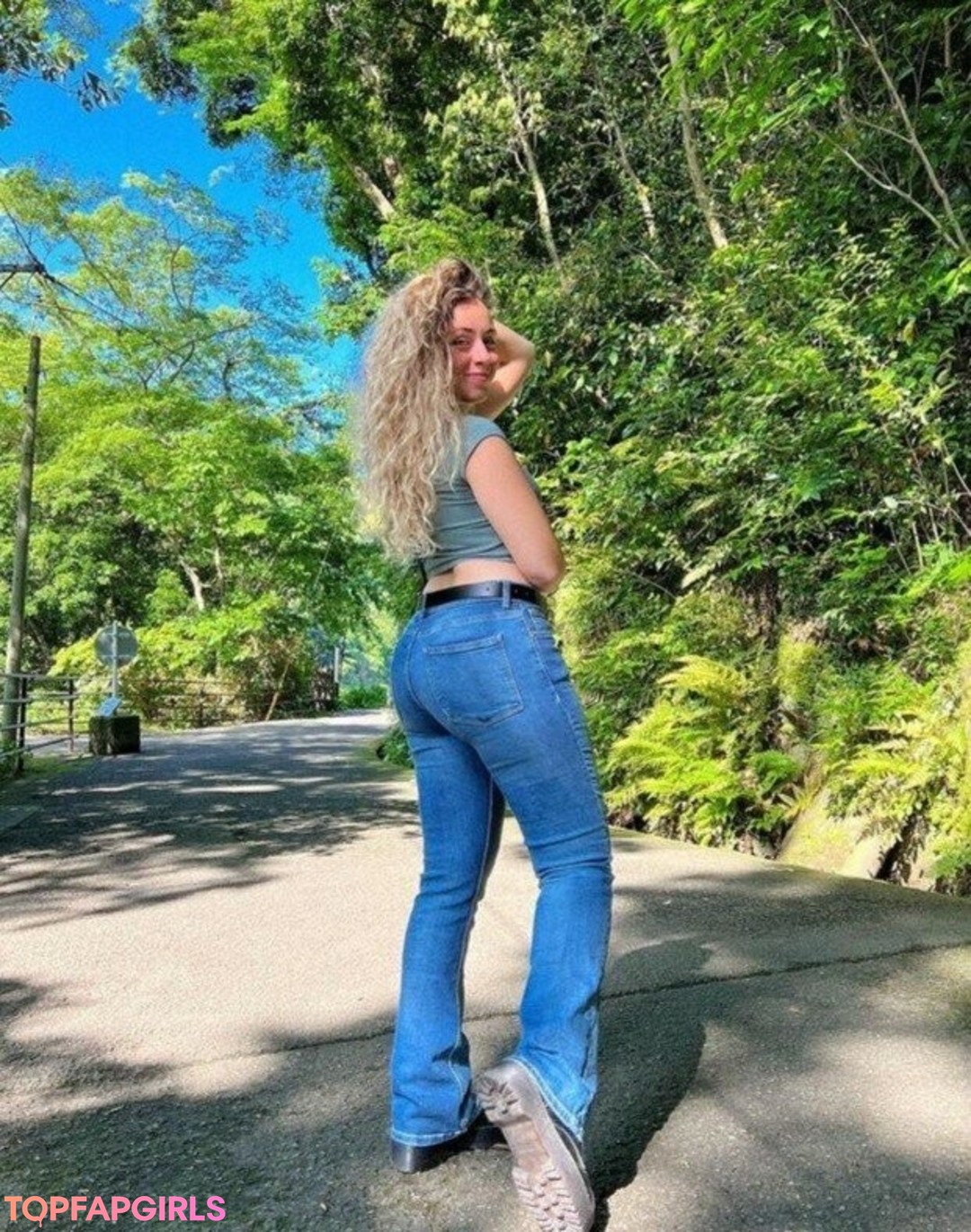 Miare s Project hot star photo