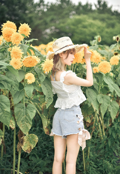 gloryhole wife onlyfans beautiful naked images