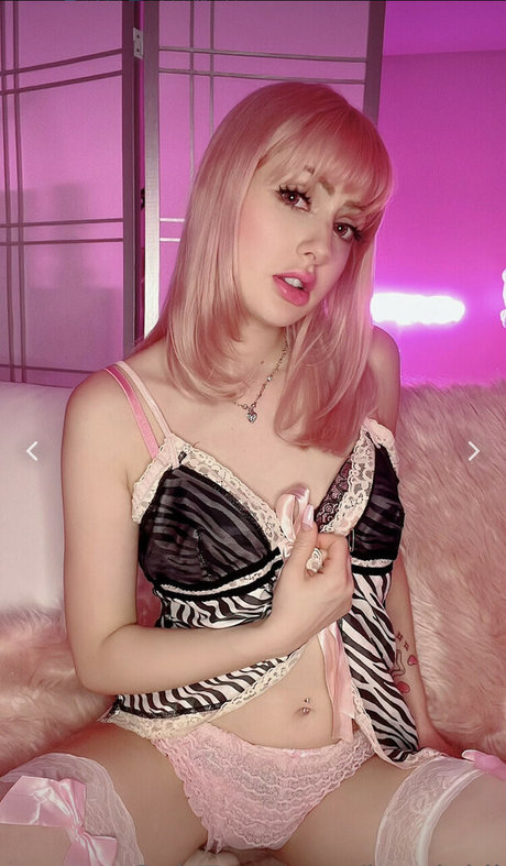 PiNKII perfect pornstar galleries