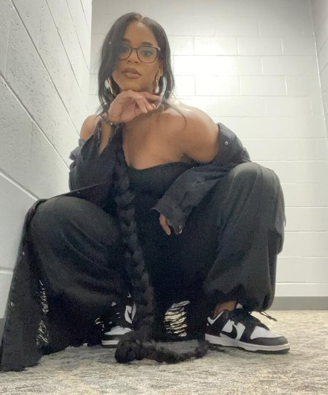 Bianca Belair beautiful star picture