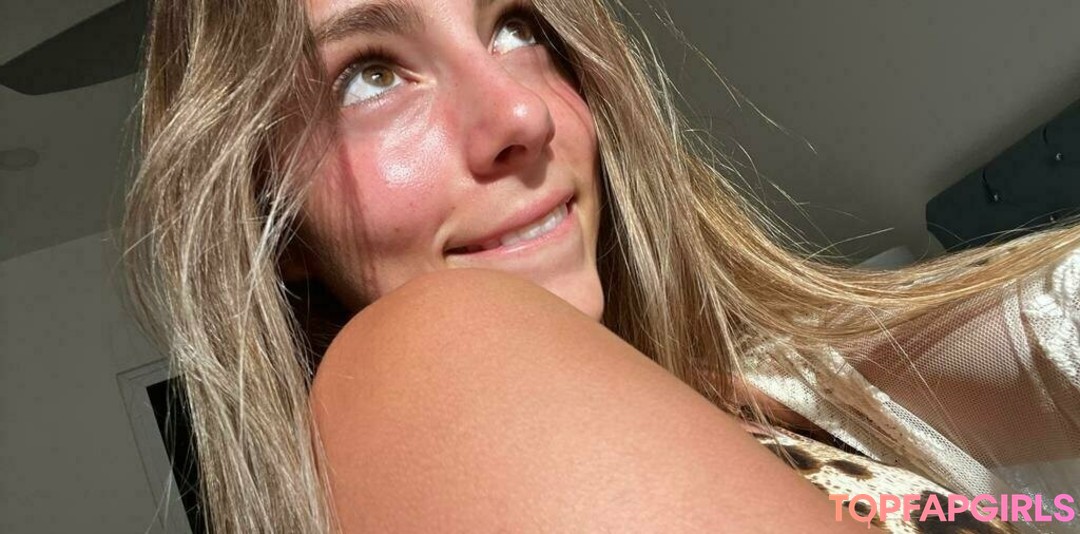 Meelah Robbins actress photo