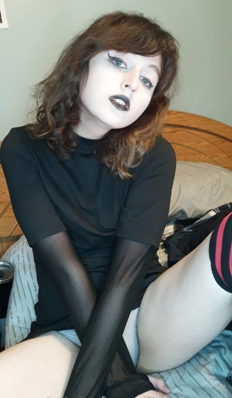 lesbian strapon onlyfans free naked pics