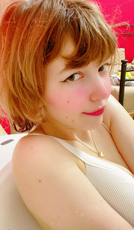 beautiful japanese onlyfans hd photos