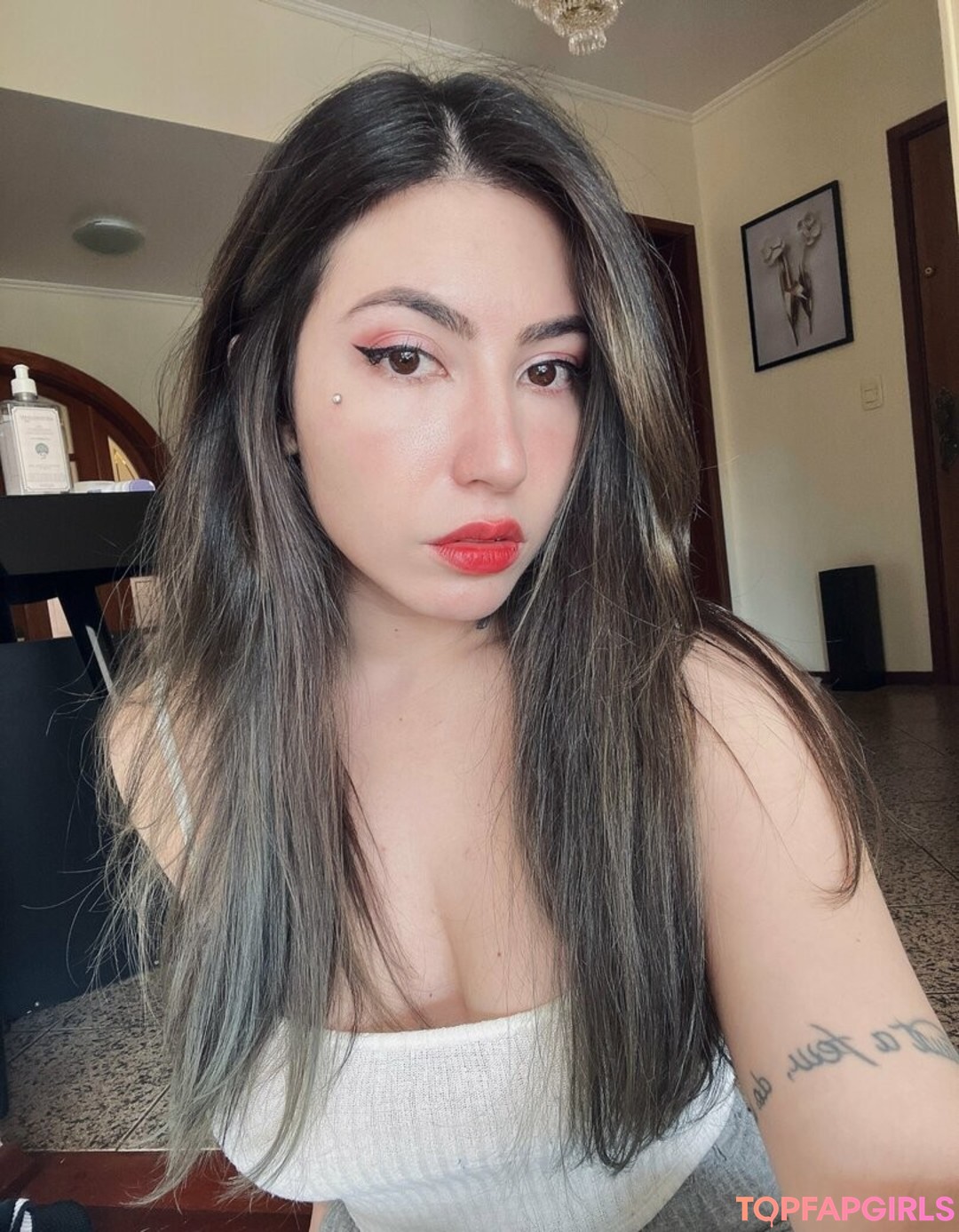 Danielle Vedovelli art star gallery