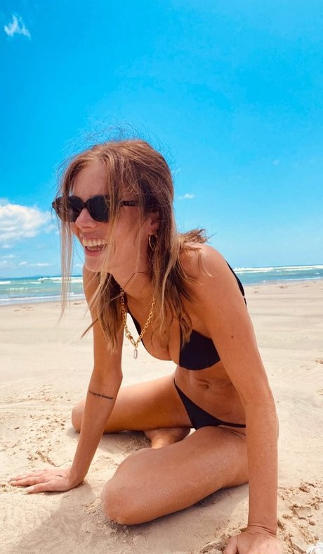 Samara Weaving pornstar nice pic