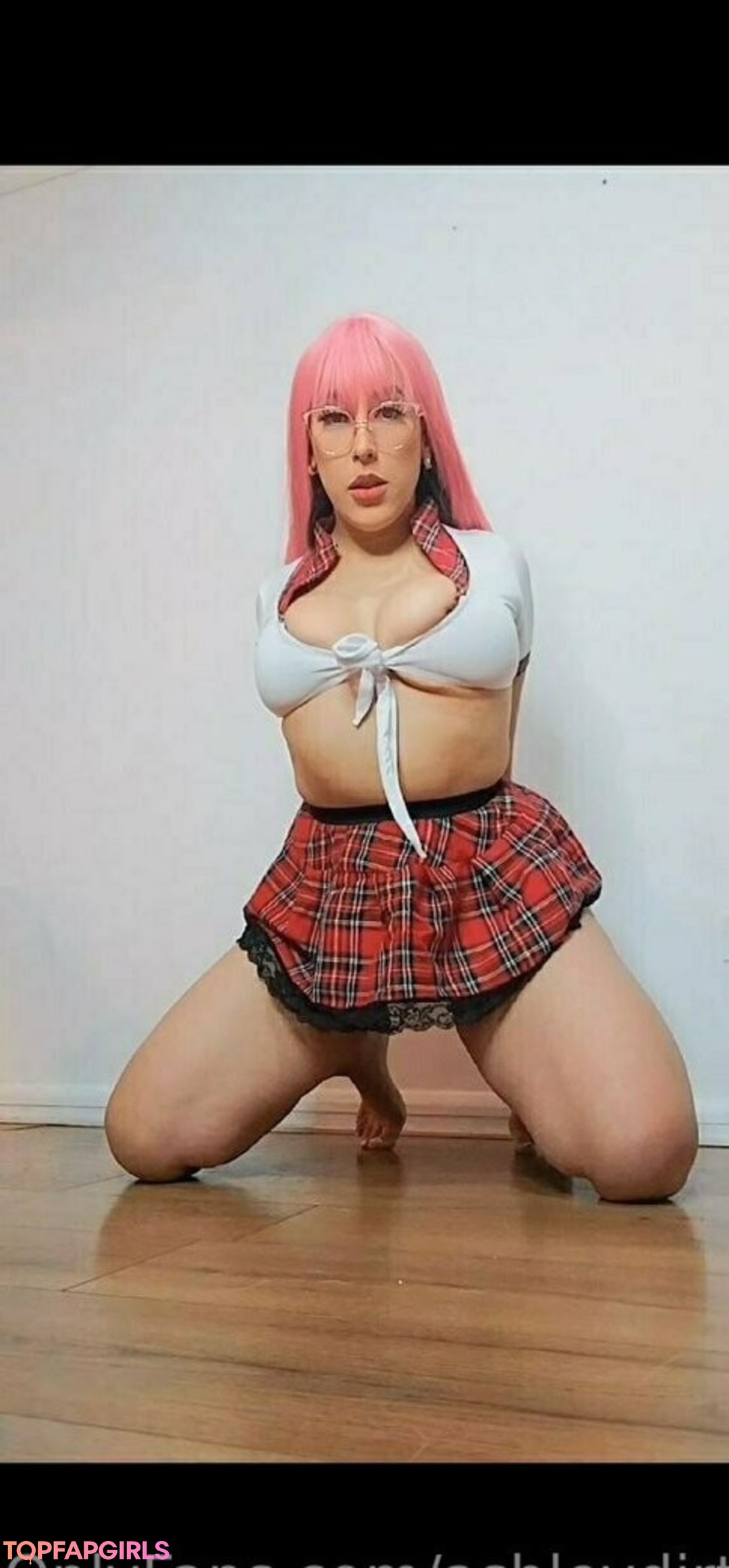 busty redhead onlyfans free naked images