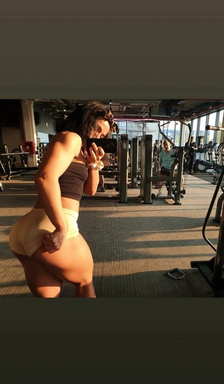 quadsqueeen high quality star image