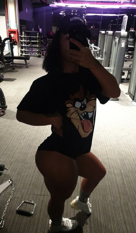 quadsqueeen hot star images