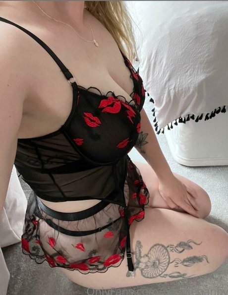 Natalie Hanby star nude picture