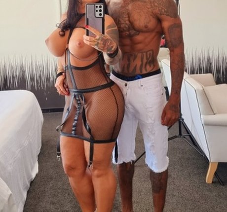 mature interracial onlyfans porno gallery