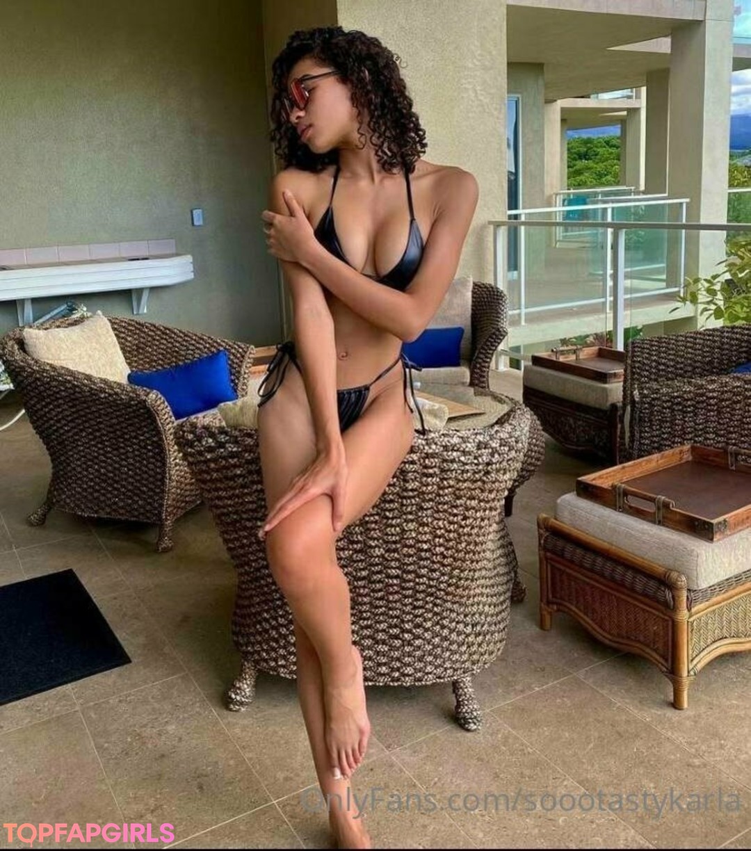 ebony girls onlyfans nude archive