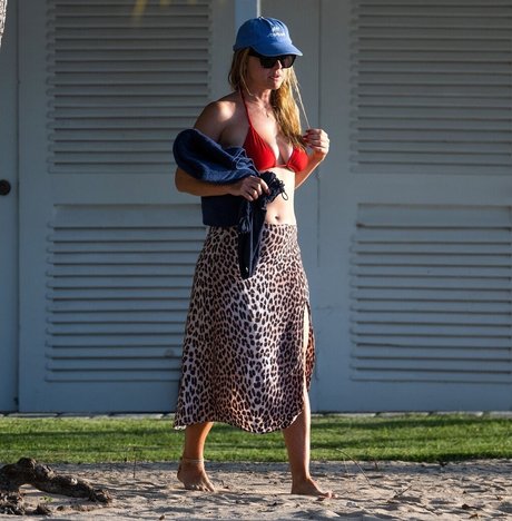 Alice Eve star best gallery