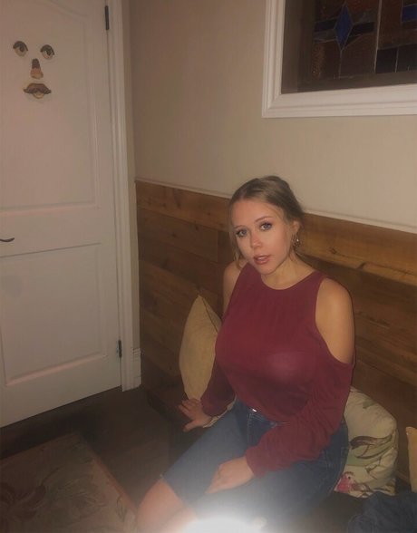 thigh high socks onlyfans sexy naked pic