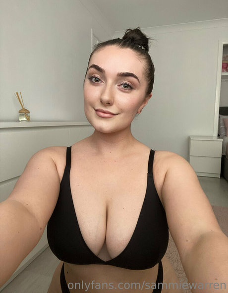 sammiewarren model nice photo