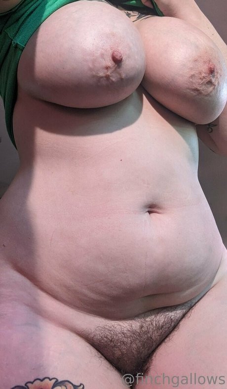 stepdaughter onlyfans sexy pics