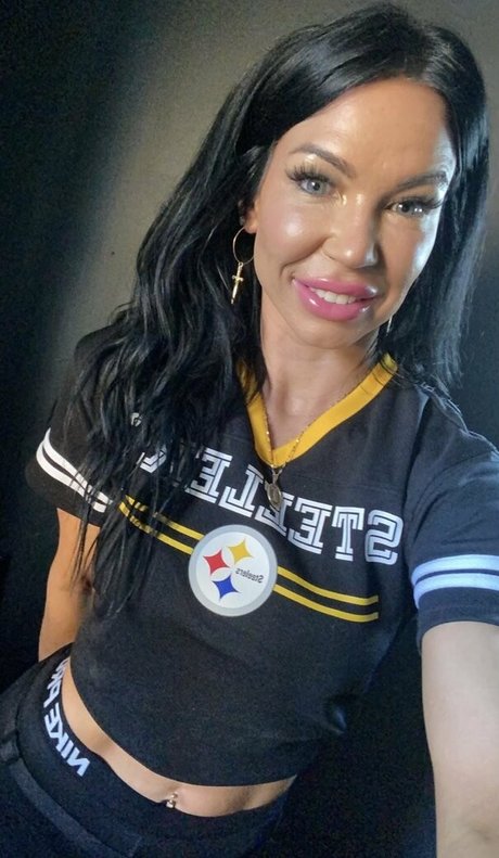 queenofthedollhouse nudes pornstar pics