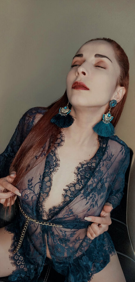 jencobriza star naked img