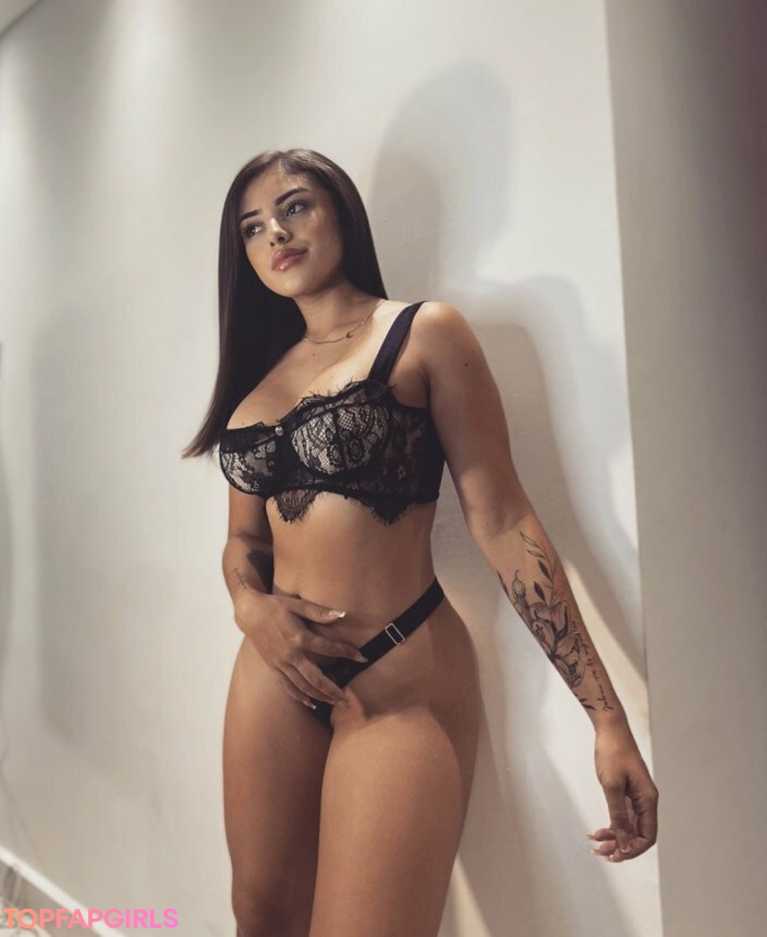 Aprill histon erotic model archive