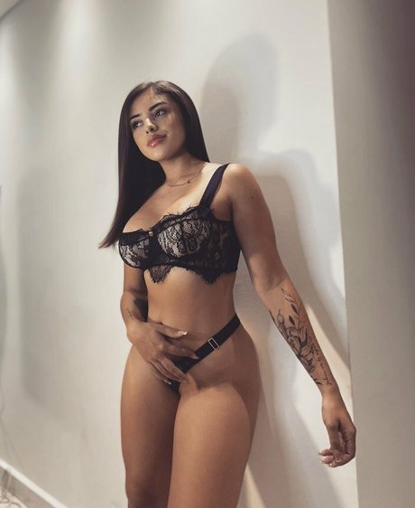 Aprill histon star pretty img