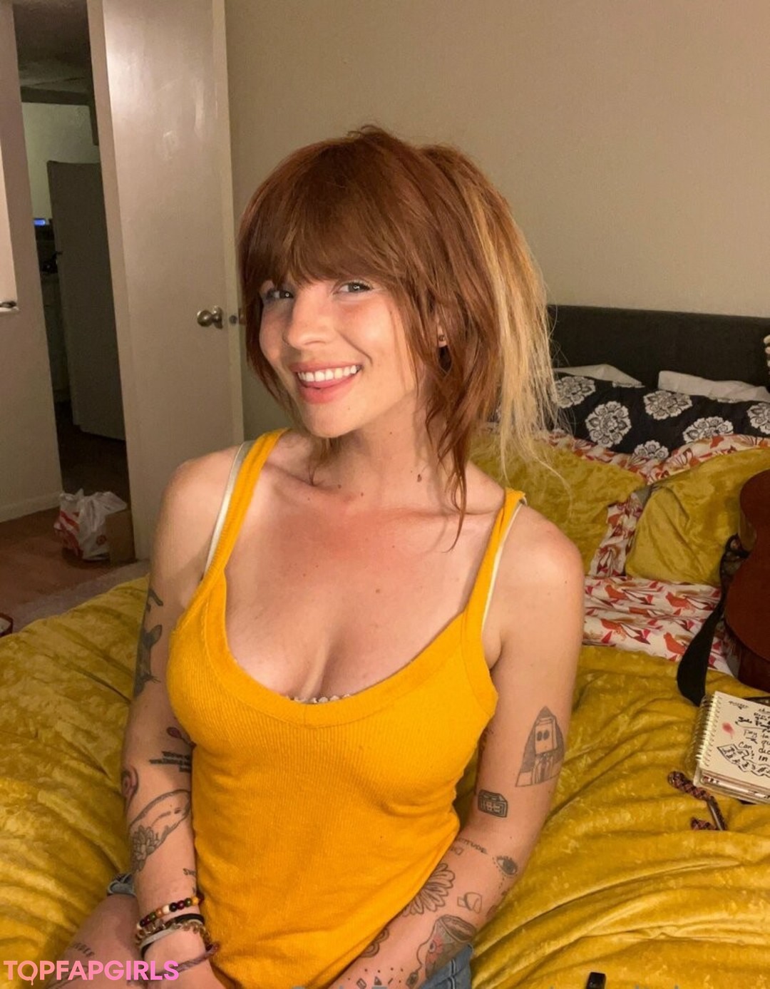 sandtripper free actress pic