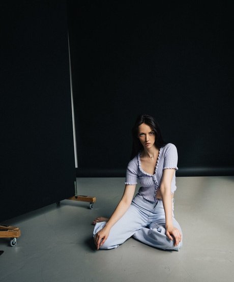 katya mozhina erotic star image