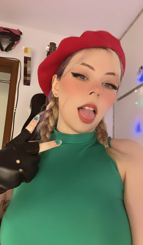 Ammyzitta model hot image