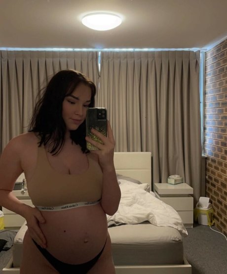 hayleypeckover star porn photos