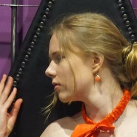 sisters onlyfans art naked photo