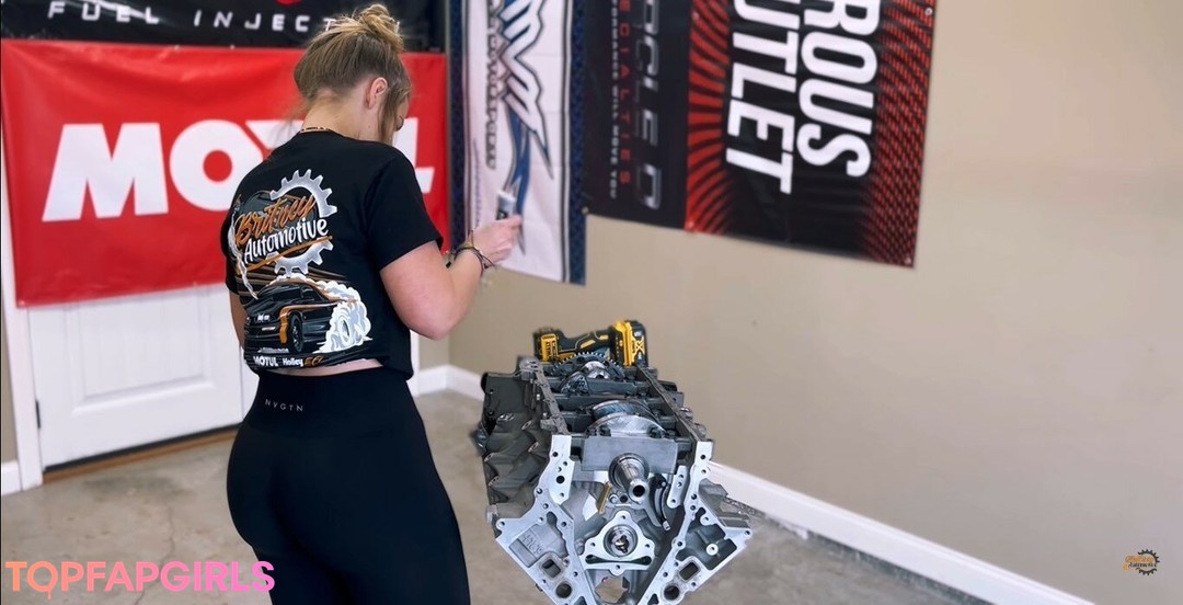 Britney Automotive nude actress pic