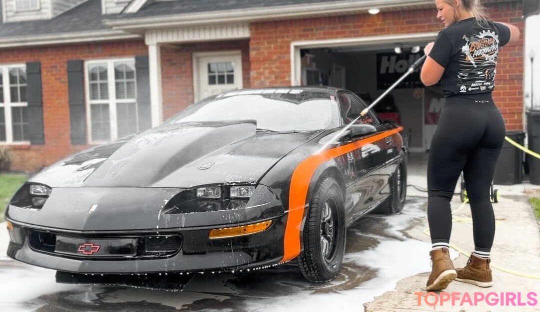 Britney Automotive star hot img