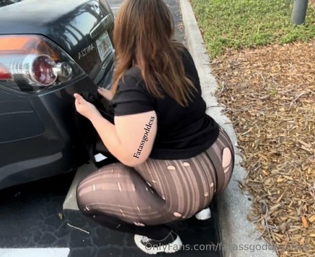 fatassgoddessfree model sexy pictures
