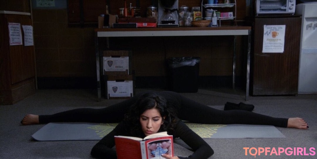 Stephanie Beatriz porn star pictures