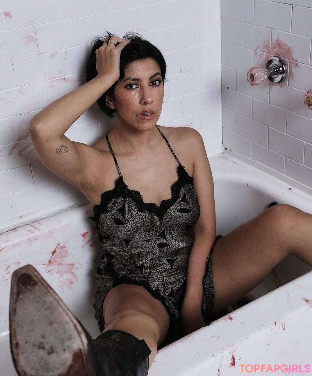Stephanie Beatriz free model galleries