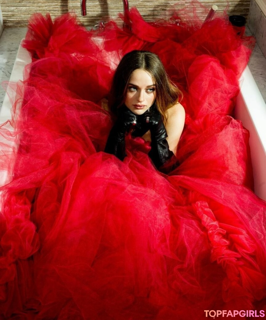 Joey King exclusive star picture