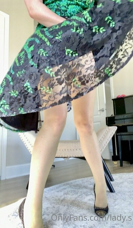 lady s pornstar nudes photos