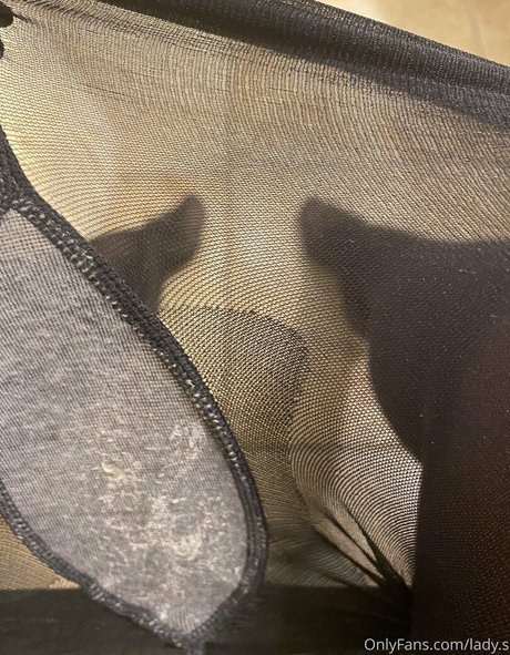 colombian teen onlyfans nudes image