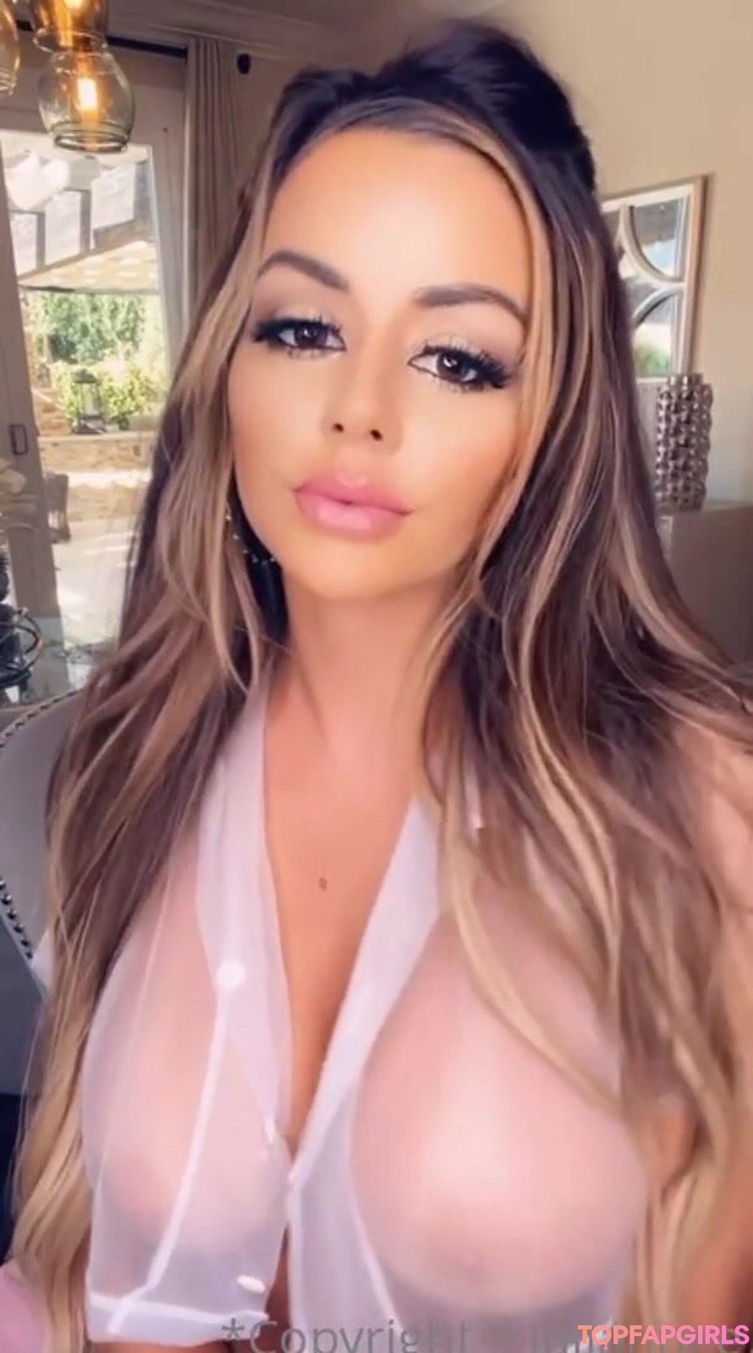 Juli annee model high quality pics