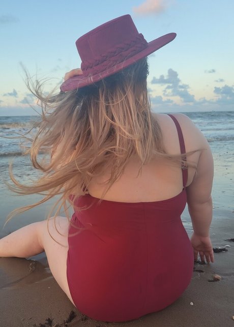 feedistdani best actress photo