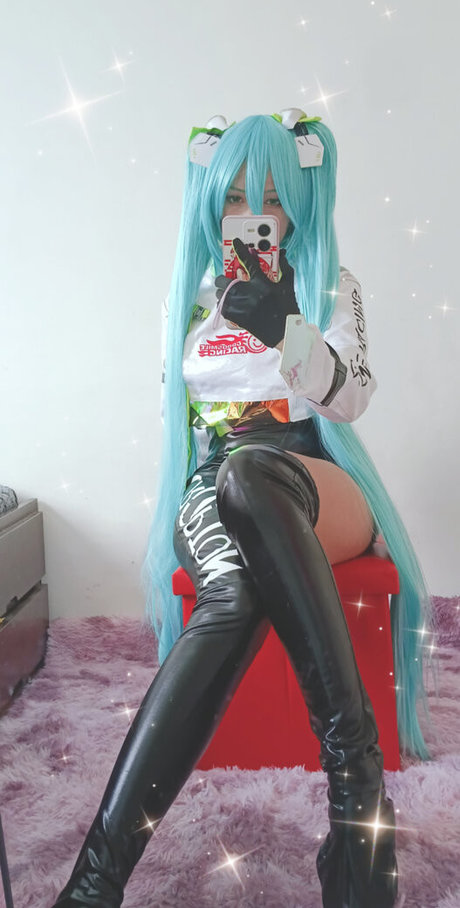 Yuusachii pornstar nudes pic