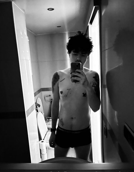 colombian teen onlyfans nudes photo