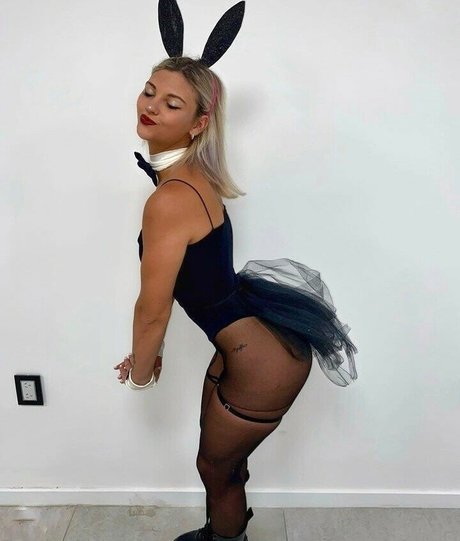 naked yoga onlyfans nice pics