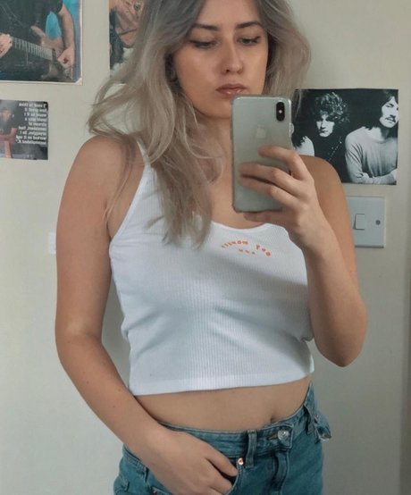 mimisounds erotic actress photos